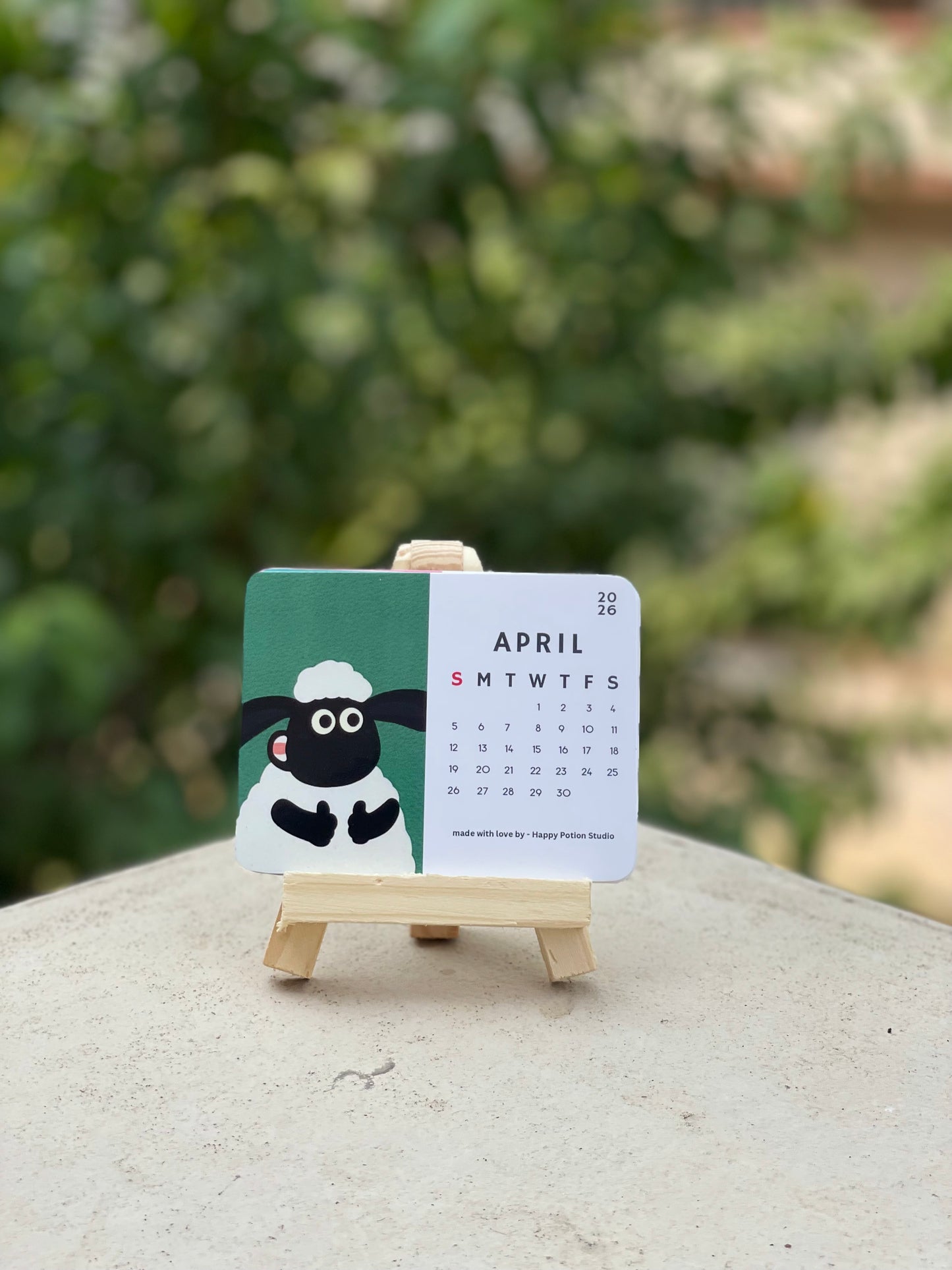 2026 Calendar with Wooden stand